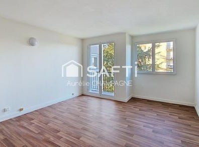 Chatellerault, Poitou-Charentes 86100
