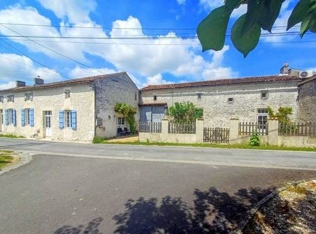 Pons, Charente-Maritime
