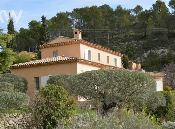 Varages, Provence-Alpes-Côte-d'Azur 83670