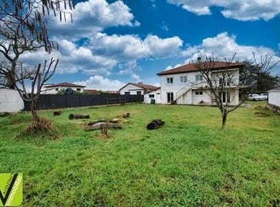Genas, Rhône 69740
