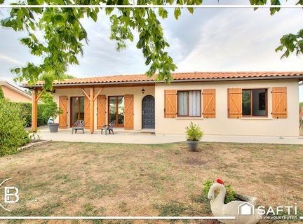 Teuillac, Aquitaine 33710