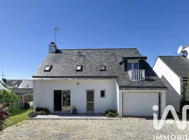 Sarzeau, Brittany 56370