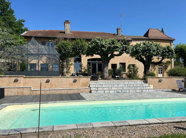Charlieu, Rhône-Alpes 42190