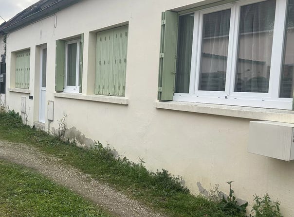 Sens, Yonne 89100