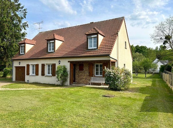 Houdan, Yvelines 78550