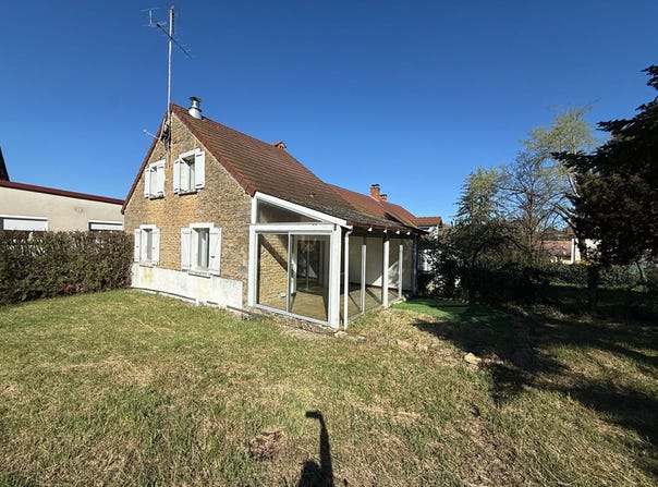 LONS-LE-SAUNIER, Bourgogne-Franche-Comté 39000