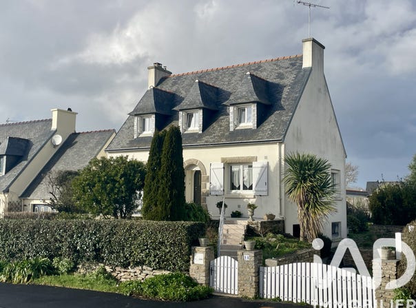 Plozévet, Brittany 29710