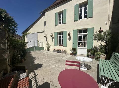 Lauzun, Lot-Et-Garonne