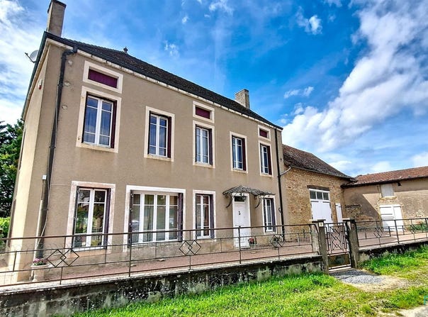 Etrigny, Burgundy 71240