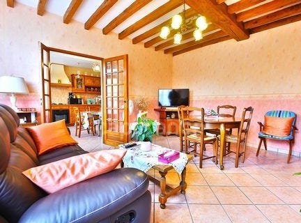 COURGENAY, Bourgogne 89190