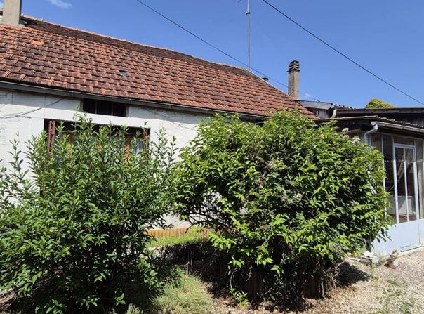 Sennevoy-le-Bas, Bourgogne-Franche-Comté 89160