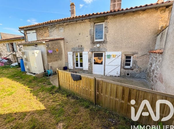 Azay-sur-Thouet, Nouvelle-Aquitaine 79130