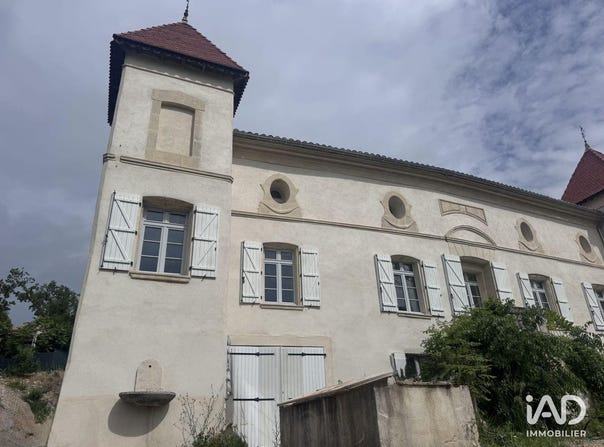 NÎMES, Occitanie 30000