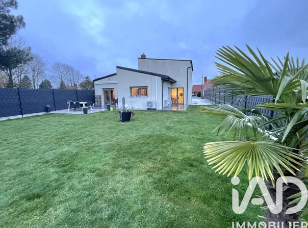Saint-Amand-les-Eaux, Hauts-de-France 59230