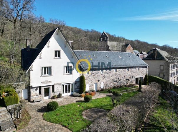 Saint-Flour, Cantal 15100