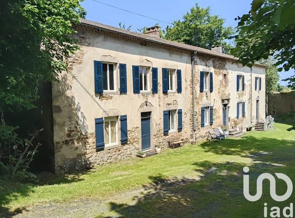 Auzelles, Auvergne-Rhône-Alpes 63590