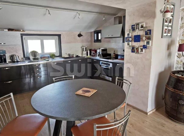 Tavaux, Franche-Comté 39500