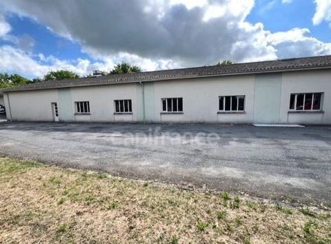 SAINTES, Poitou-Charentes 17100