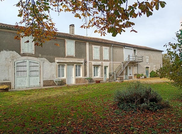 Houlette, Poitou-Charentes 16200