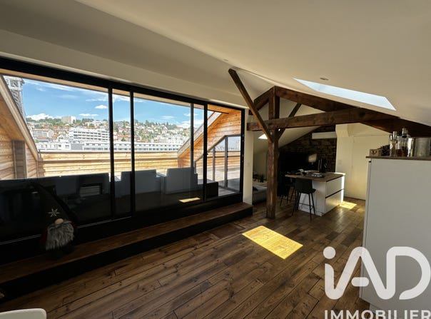 Saint-Étienne, Auvergne-Rhône-Alpes 42100