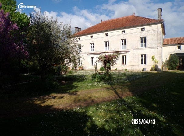 Sigogne, Poitou-Charentes 16200