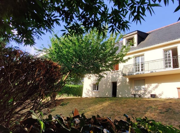 Redon, Brittany 35600