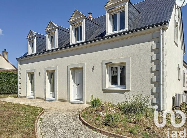 Montlouis-sur-Loire, Centre-Val de Loire 37270