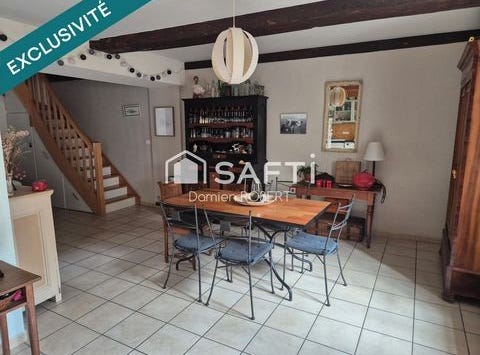 Pesmes, Franche-Comté 70140