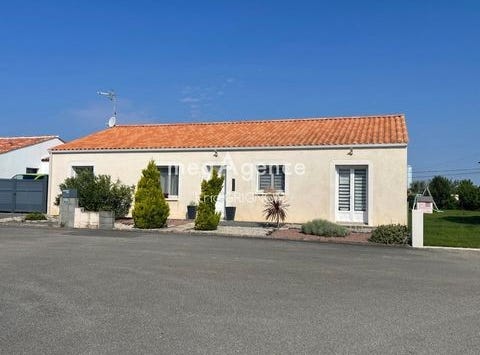 Angles, Pays de la Loire 85750