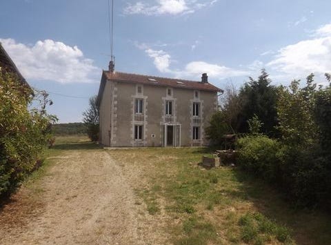 HIESSE, Poitou-Charentes 16490