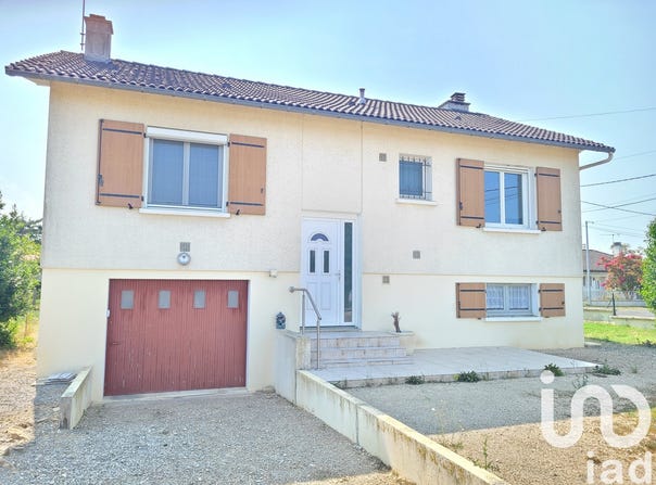 Lezay, Nouvelle-Aquitaine 79120