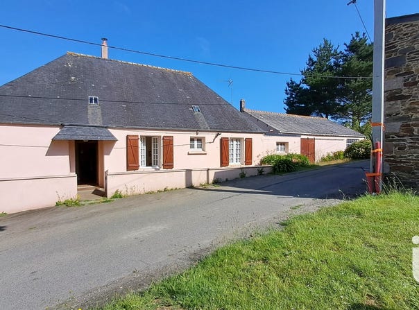 La Roche-Jaudy, Brittany 22450
