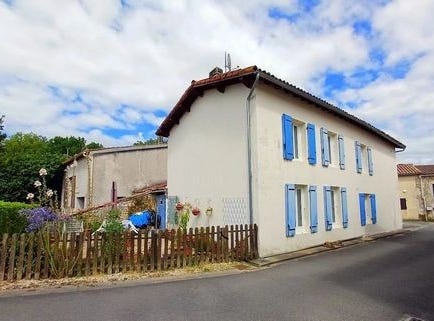 Saint-Genis-De-Saintonge, Charente-Maritime