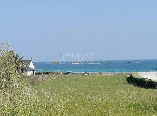 Plougasnou, Brittany 29630