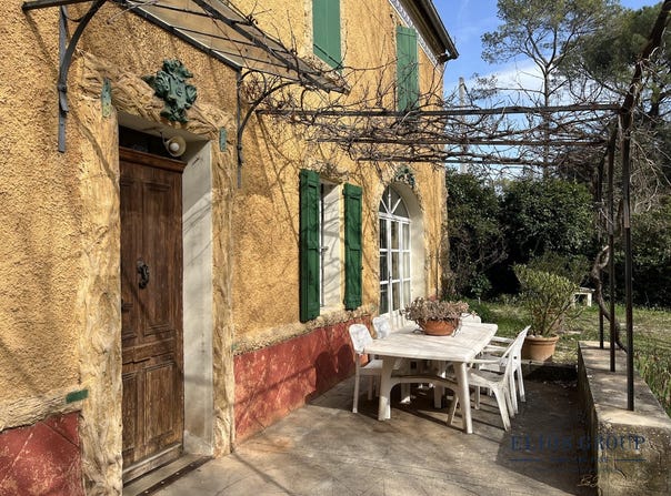 Nans-les-Pins, Provence-Alpes-Côte d'Azur 83860