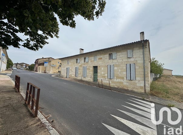 Montagne, Nouvelle-Aquitaine 33570