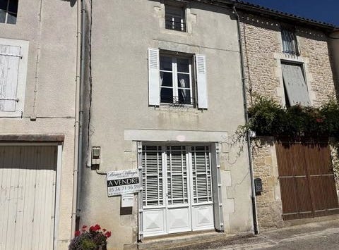 Nanteuil-En-Vallee, Charente
