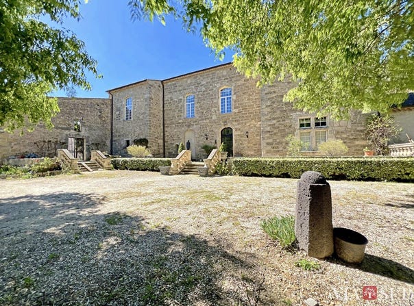 Tourbes, Languedoc-Roussillon 34120