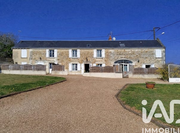 Chinon, Centre-Val de Loire 37500