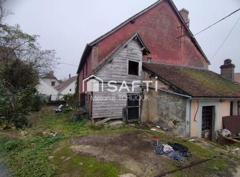 Saint-Maurice-Sur-Aveyron, Centre 45230