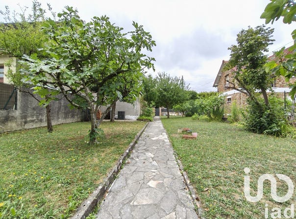 Vaires-sur-Marne, Île-de-France 77360