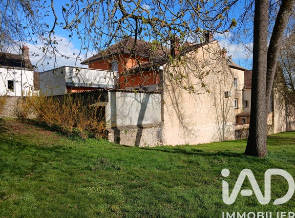 Champforgeuil, Bourgogne-Franche-Comté 71530