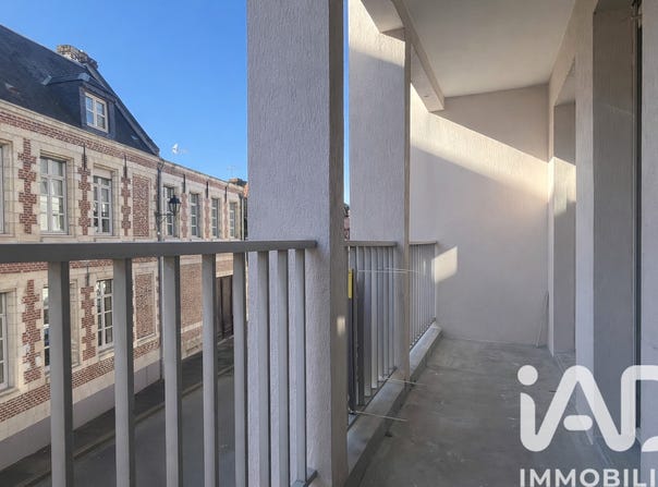 Cambrai, Hauts-de-France 59400
