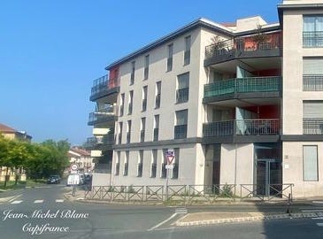 NEUVILLE SUR SAONE, Rhône-Alpes 69250