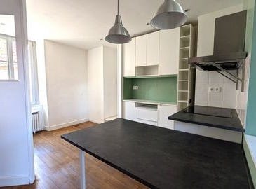 L ISLE SUR SEREIN, Bourgogne 89440