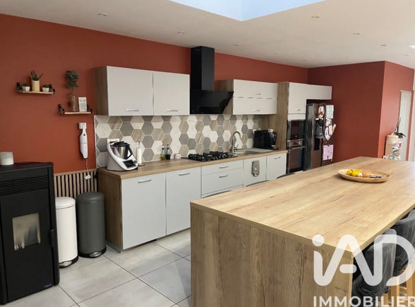 Saint-Amand-les-Eaux, Hauts-de-France 59230