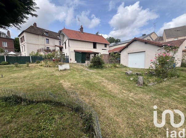 Saint-Pierre-du-Vauvray, Normandy 27430