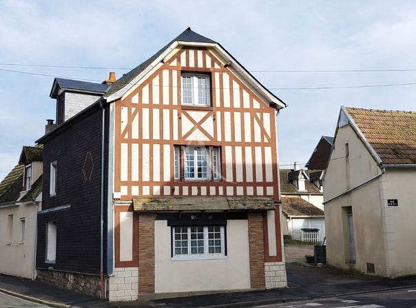 GRAND COURONNE, Normandy 76530