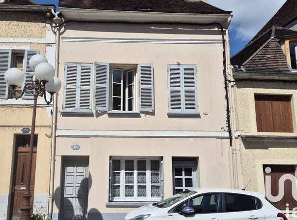 Tonnerre, Bourgogne-Franche-Comté 89700