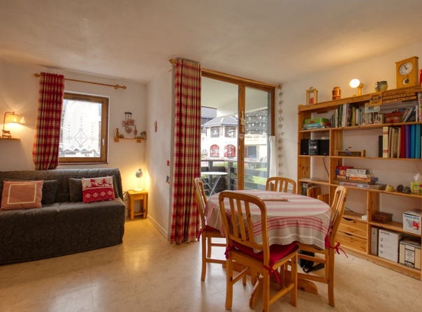 MORILLON, Auvergne-Rhône-Alpes 74440